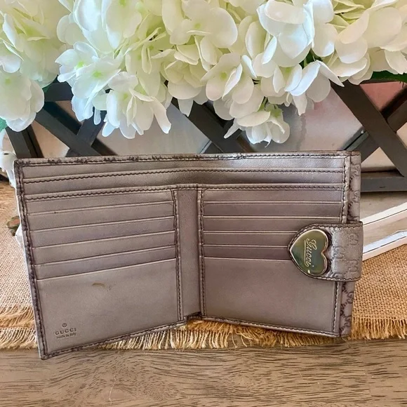 GUCCI | AUTHENTIC | with COA Guccissima Leather Wallet | Pre-Owned | MSRP $625 - Picture 7 of 10